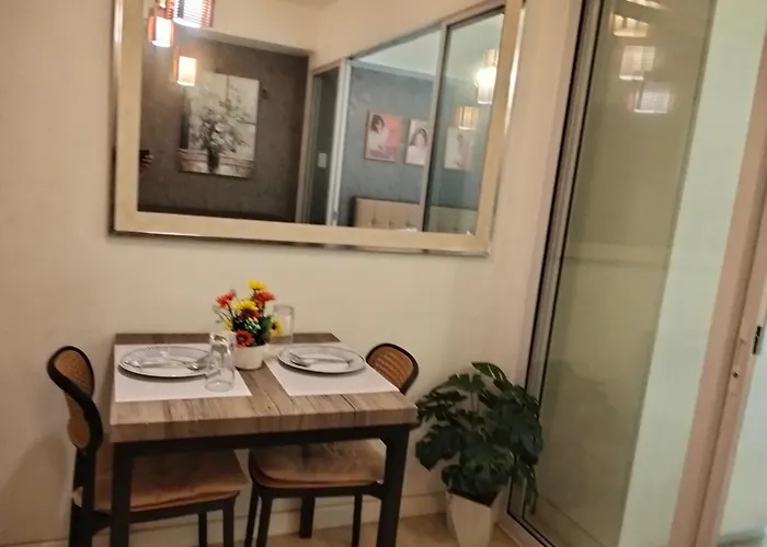 Oasisstaycation * Manila