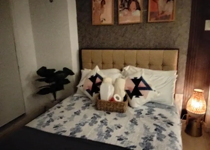 Oasisstaycation * Manila